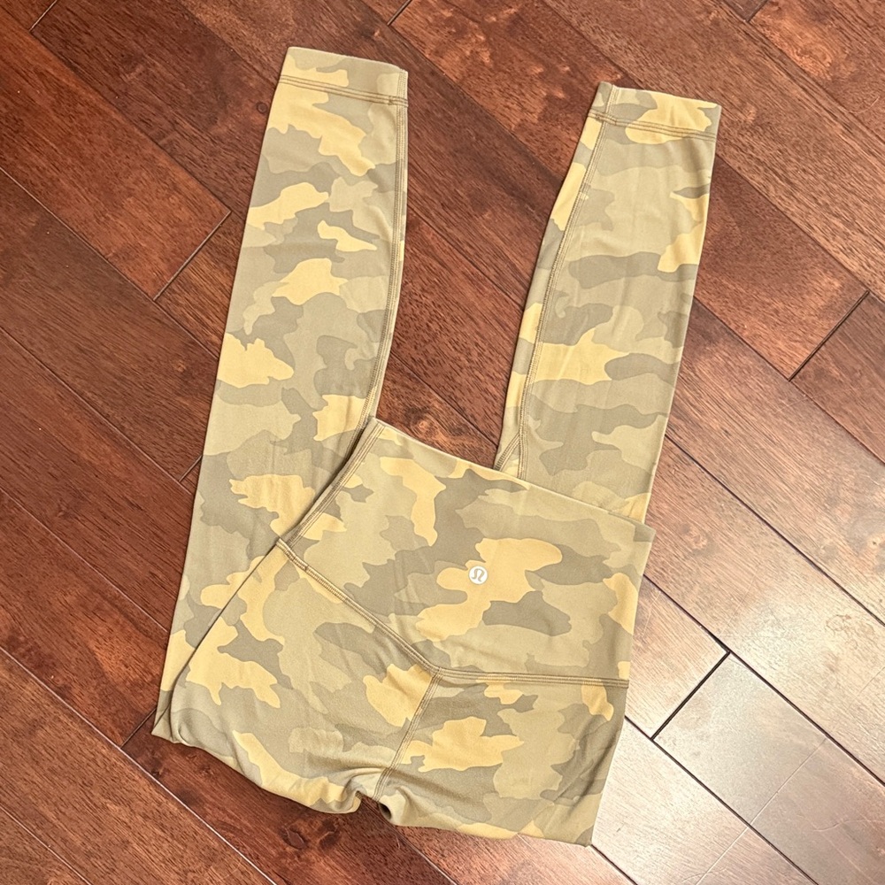 Lululemon Instill Tan Khaki High Rise Crop Legging Pants 25”